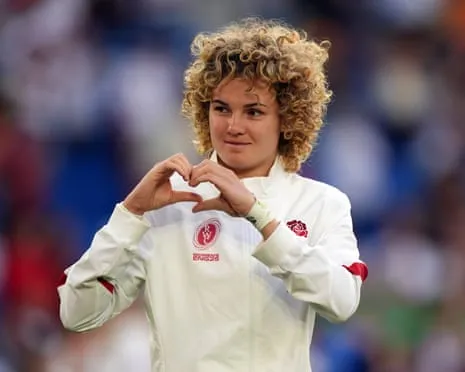 The Red Roses' Kildunne and Hannah Botterman Fit to Face France in Semi-final