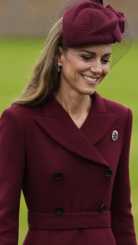 The First Lady’s Hat, Kate’s Feather Brooch and Additional Standout Looks So Far
